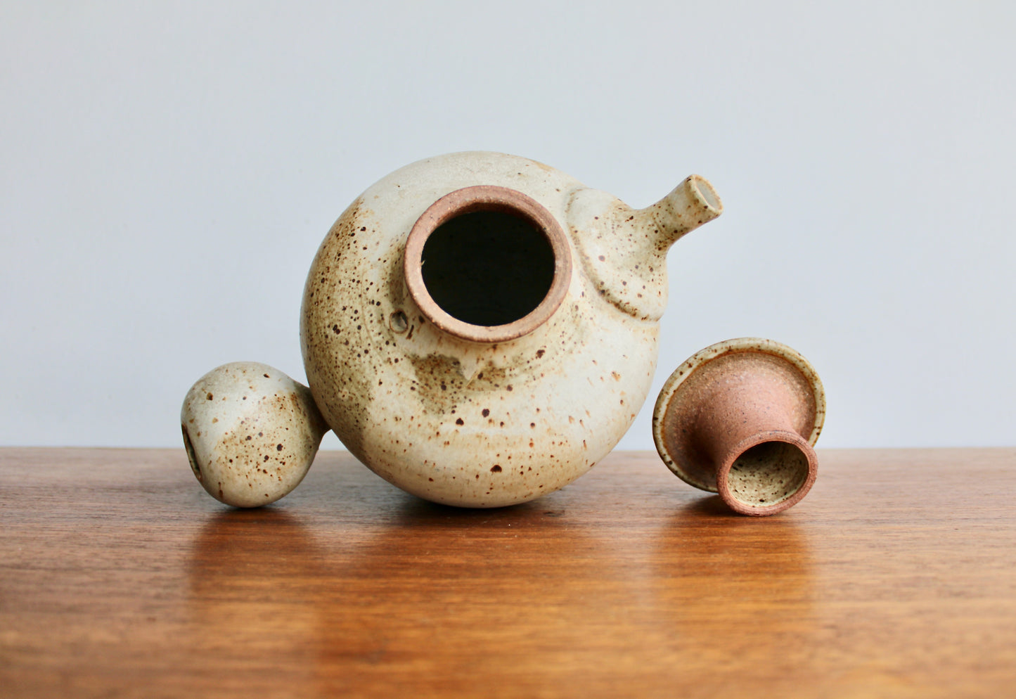 1974 Gary Henin Studio Pottery Teapot // Coffee Server - Mid Century Cleveland Ohio Arts