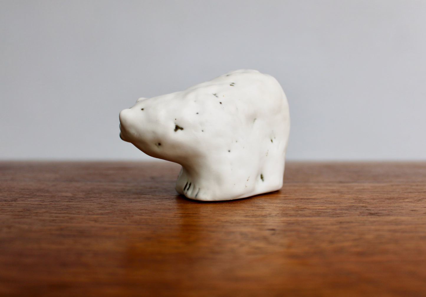 Henrik Allert for Pentik Finland - Soulful Earthenware Polar Bear Figurine, Crafted in Finland, 20th Century Scandinavian Design