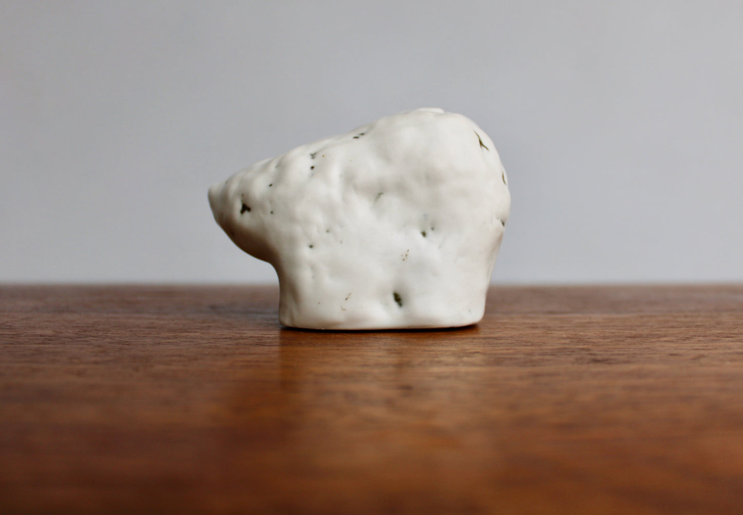 Henrik Allert for Pentik Finland - Soulful Earthenware Polar Bear Figurine, Crafted in Finland, 20th Century Scandinavian Design