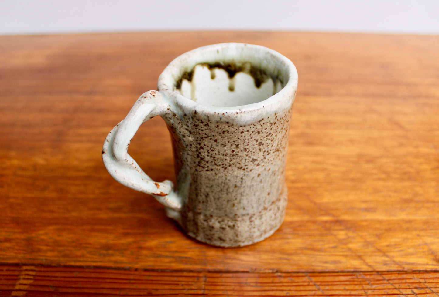Dee Coleman Pottery 1986 Studio Pottery Mug - Classic Tankard Shape Silhouette w/ Twisted Handle Detail