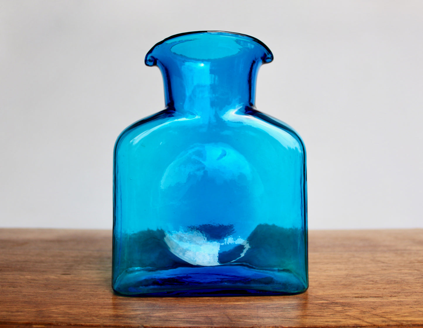 Blenko 384 Water Bottle Form in Turquoise Signed by Richard Blenko 2003, West Virginian Glass Company