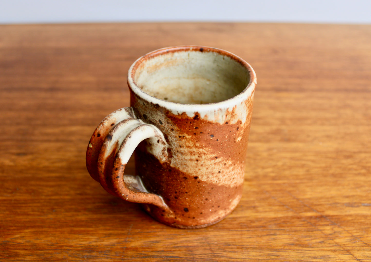 Classic Shino Glaze Stoneware Mug w/ a 11oz Capacity Handcrafted Vtg Studio Pottery Mug