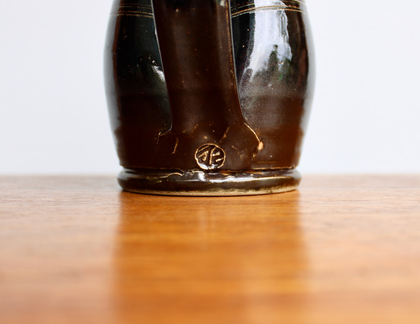 Large 25 oz Tenmoku Glazed Stoneware Tankard Mug, Glossy Iridescent Nearly Black Tenmoku Glazed Beer Mug, Handcrafted Studio Pottery