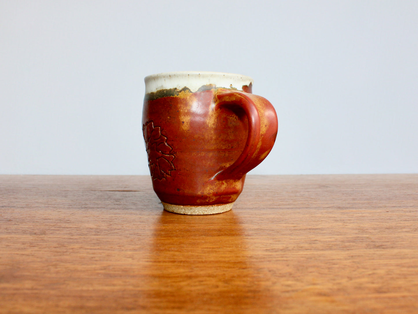 Etched Flower Decoration on Shaner Red Glazed Mug - 8oz Vintage Studio Pottery w/ Vellum Shaner-Red Glaze - Highly Speckled Matte White Interior - Handcrafted Studio Pottery