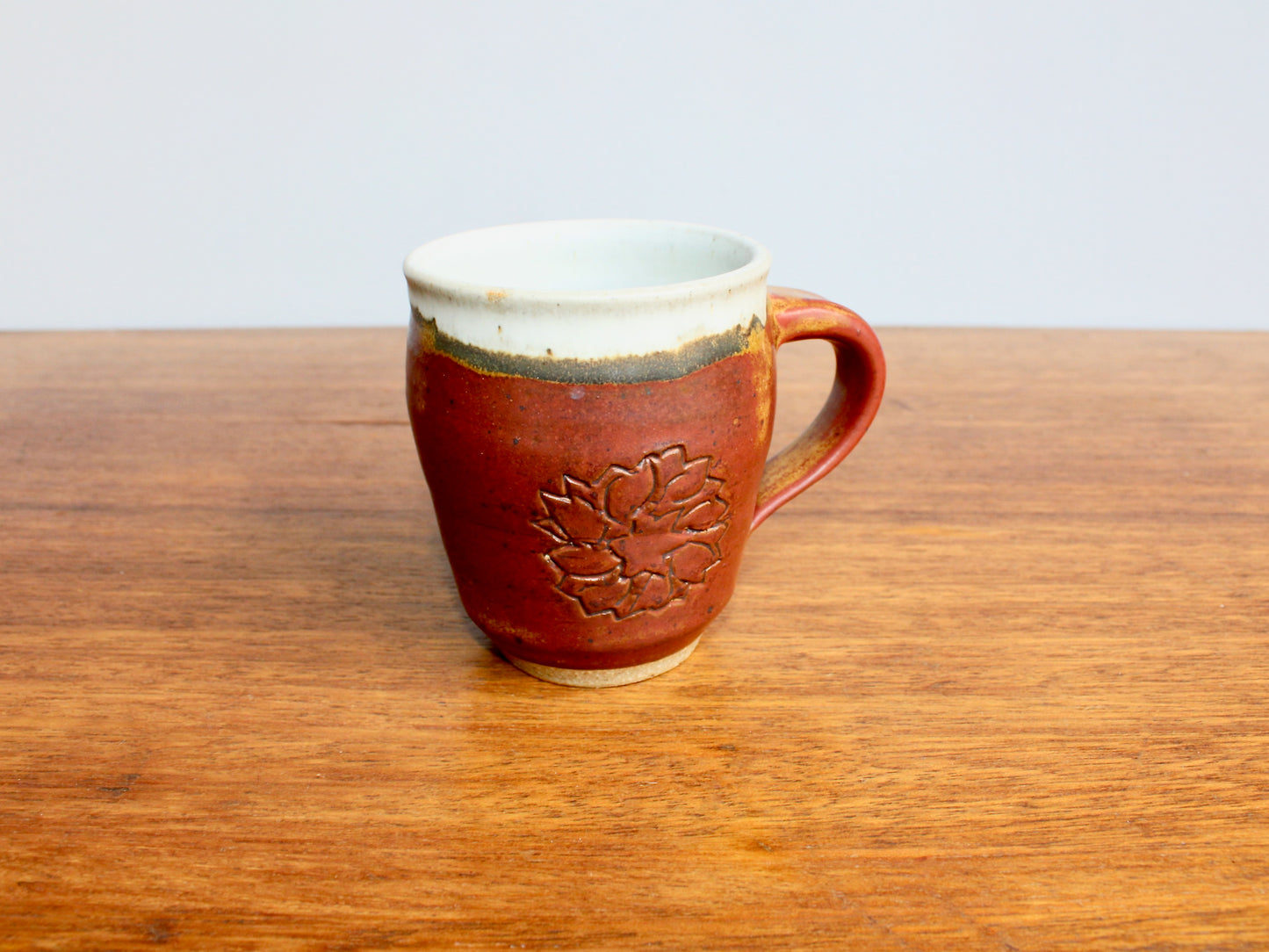 Etched Flower Decoration on Shaner Red Glazed Mug - 8oz Vintage Studio Pottery w/ Vellum Shaner-Red Glaze - Highly Speckled Matte White Interior - Handcrafted Studio Pottery