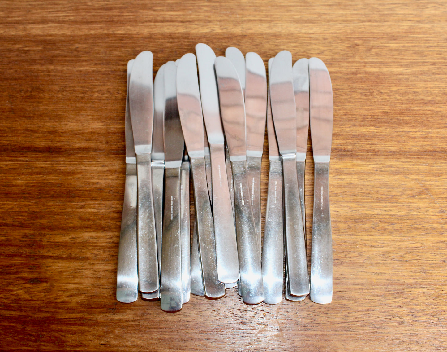 4 Dinner Knives Gense Facette - Set of 4 Dinner Knives Designed by Folke Arström - Modern Vintage Stainless Steel Flatware Crafted in Sweden