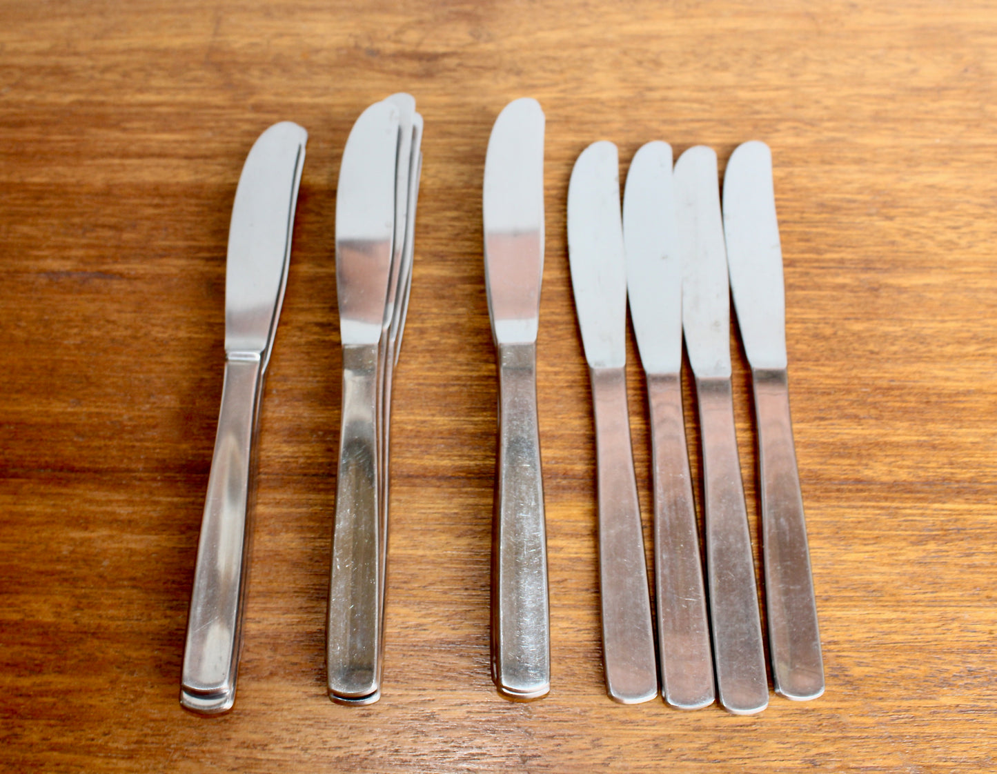 4 Dinner Knives Gense Facette - Set of 4 Dinner Knives Designed by Folke Arström - Modern Vintage Stainless Steel Flatware Crafted in Sweden