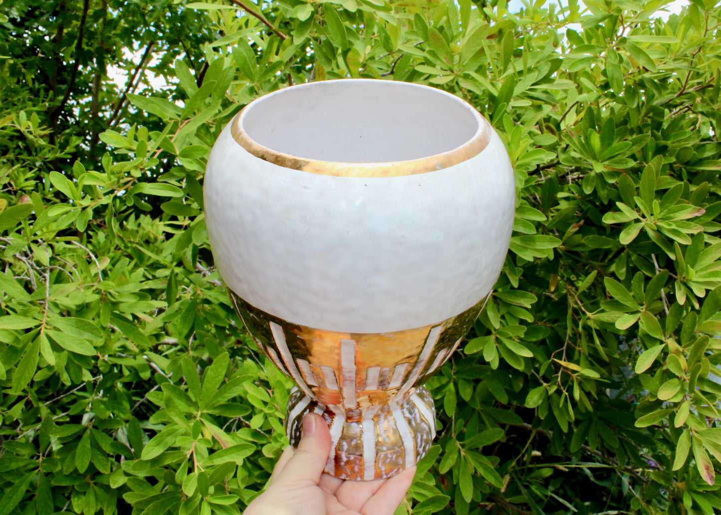 Bitossi Gold on White Large Balloon-Shaped Ceramic Form - Vintage Modern Mid 20th Century Italy