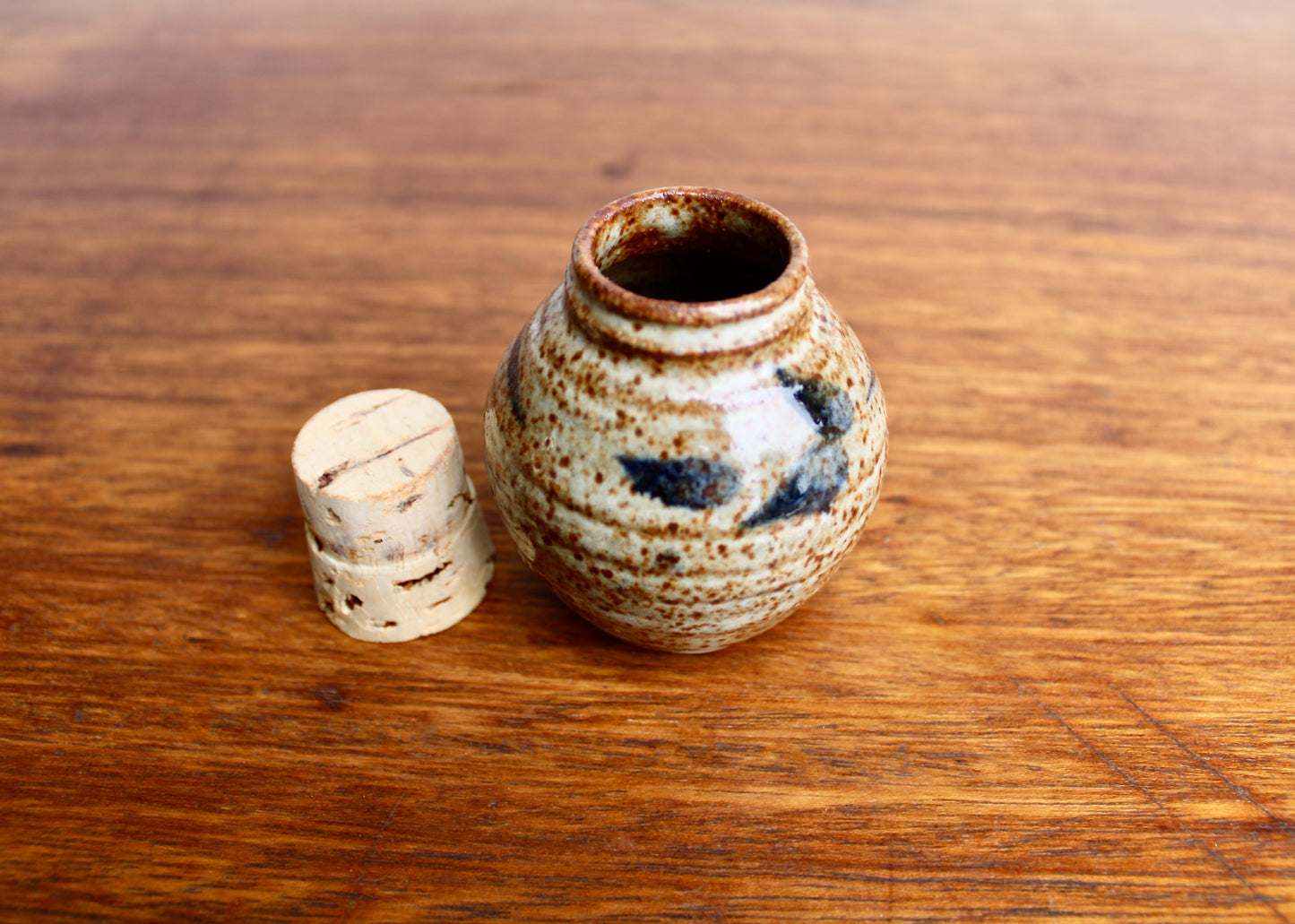 Shino Glazed Apothecary Jar, Smallish 100ml Capacity, Classic Loose Indigo Brushwork Decoration, Handcrafted Studio Pottery