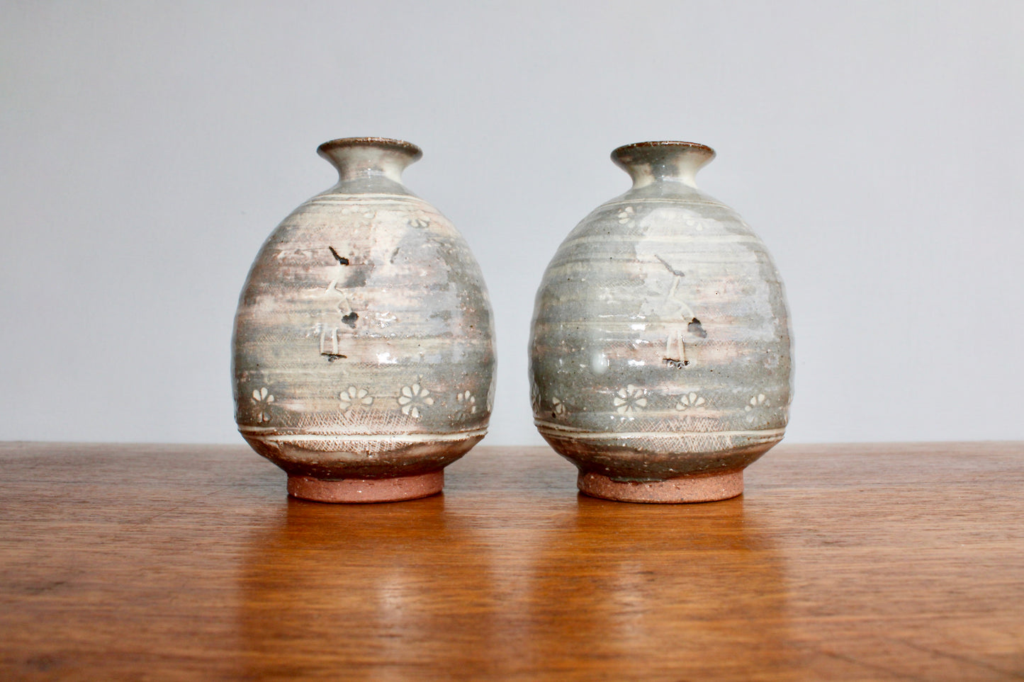 Pair of 4.5" tall Crane Weedpots, Handsome Kyo Kiyomizu yaki ware, Kyoto Japan Mishima style Flower Stamped Decor w/ Cranes, Handcrafted in Japan