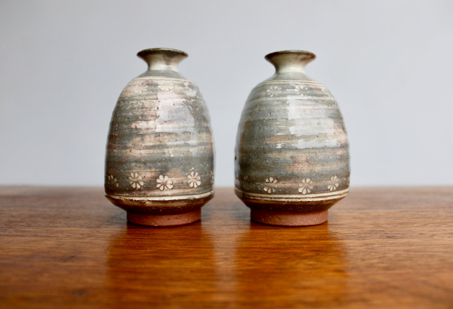 Pair of 4.5" tall Crane Weedpots, Handsome Kyo Kiyomizu yaki ware, Kyoto Japan Mishima style Flower Stamped Decor w/ Cranes, Handcrafted in Japan