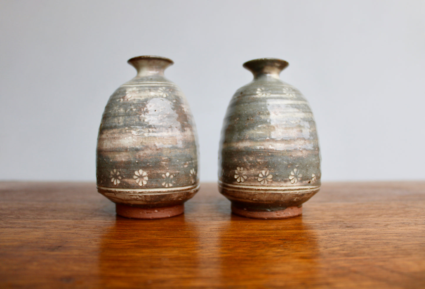 Pair of 4.5" tall Crane Weedpots, Handsome Kyo Kiyomizu yaki ware, Kyoto Japan Mishima style Flower Stamped Decor w/ Cranes, Handcrafted in Japan