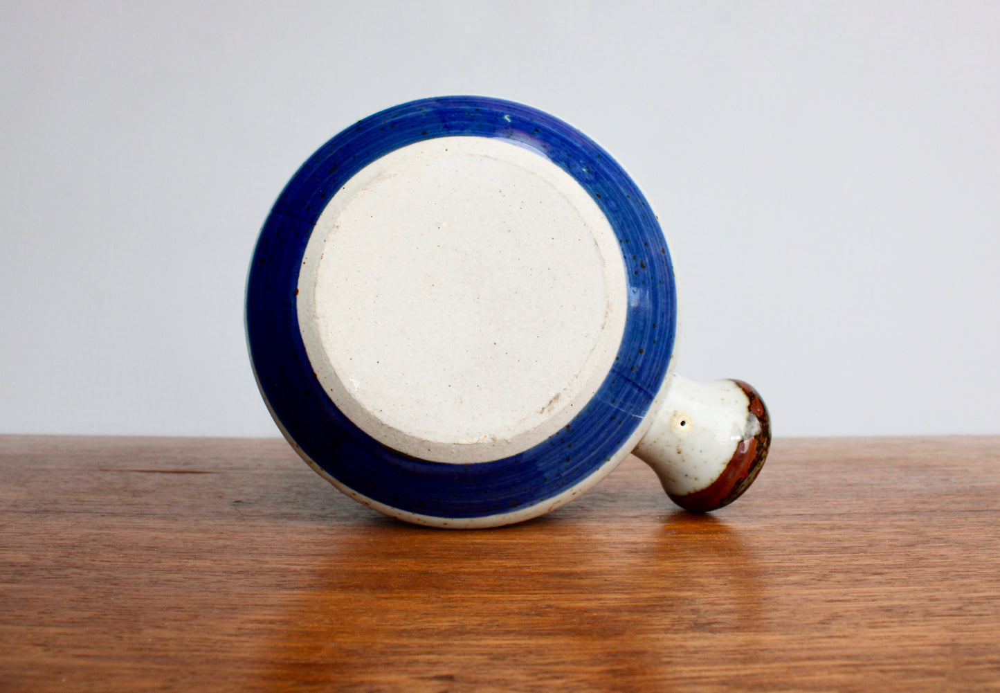 c1970s Takahashi Studio Pottery Side Handled Soup Bowl, Large 450ml Capacity, Sold Originally at Grumps Department Stores