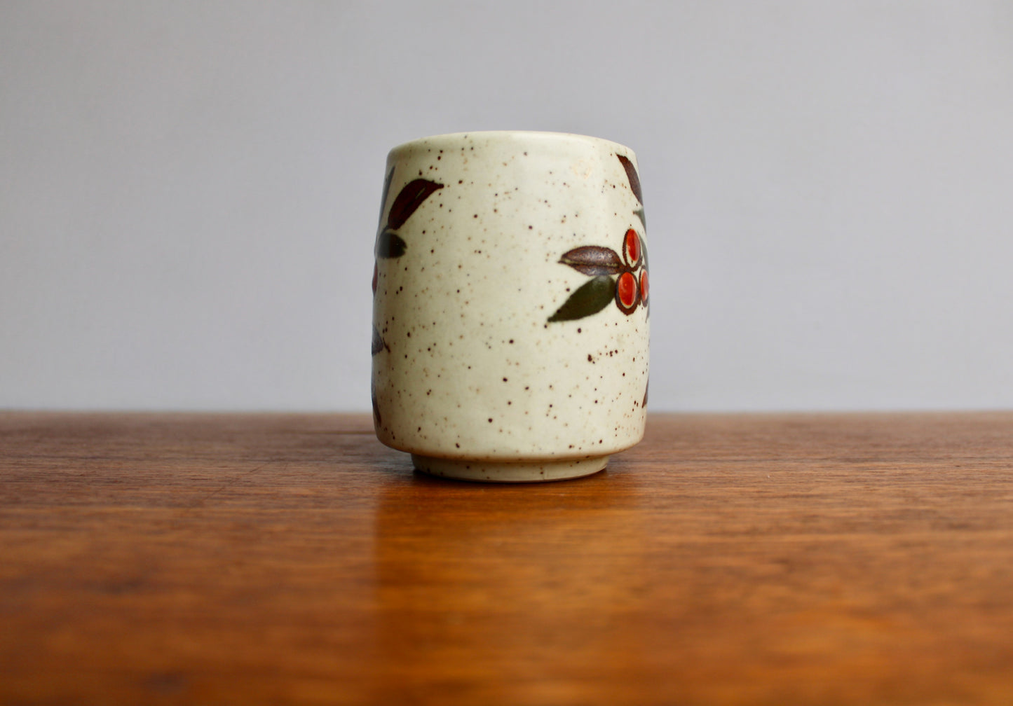 Otagiri Mid Century Japanese OMC Bittersweet Vellum Glazed Stoneware Mug, Orange & Yellow Berries w/ Dark Verdant Leaves in Relief - A Textural Wonderland of a Mug