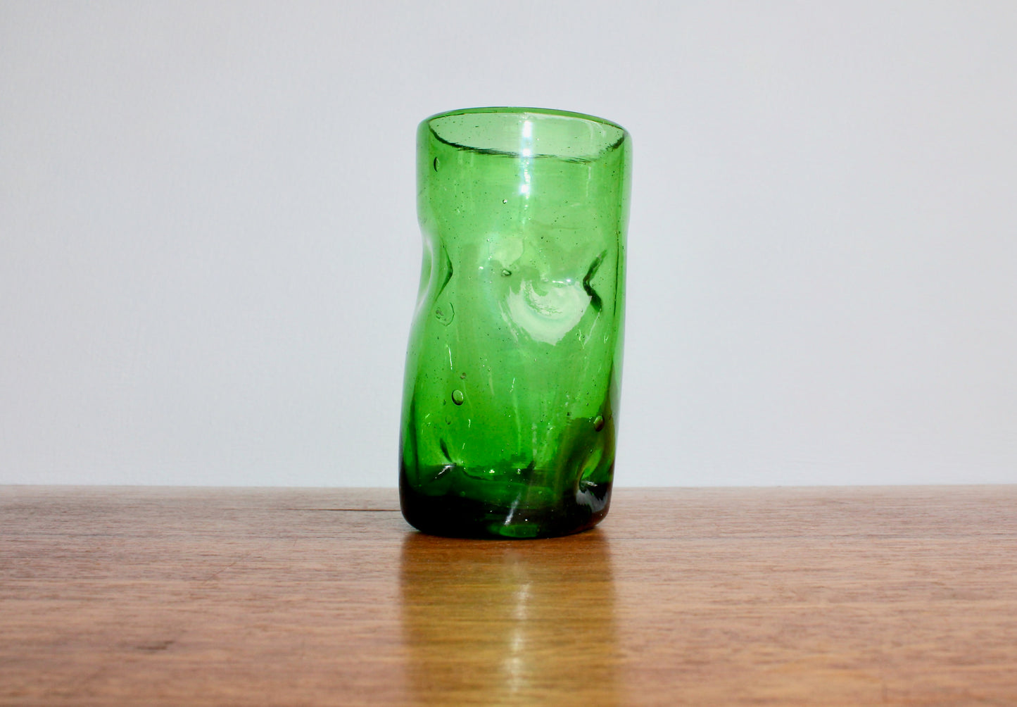 Blenko-Type 418S Clover Green Dimpled Tumbler, 5" Handcrafted Pinched Glass, 20th Century Mouth Blown Glass Tumbler