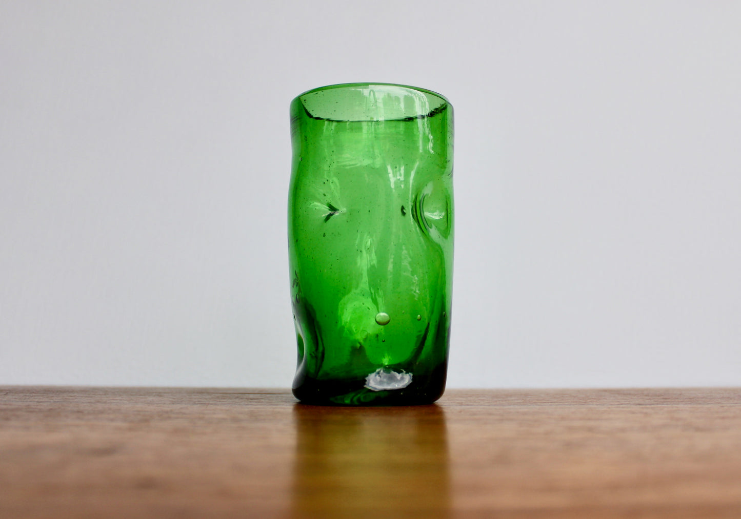 Blenko-Type 418S Clover Green Dimpled Tumbler, 5" Handcrafted Pinched Glass, 20th Century Mouth Blown Glass Tumbler