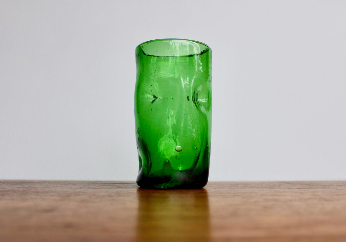 Blenko-Type 418S Clover Green Dimpled Tumbler, 5" Handcrafted Pinched Glass, 20th Century Mouth Blown Glass Tumbler