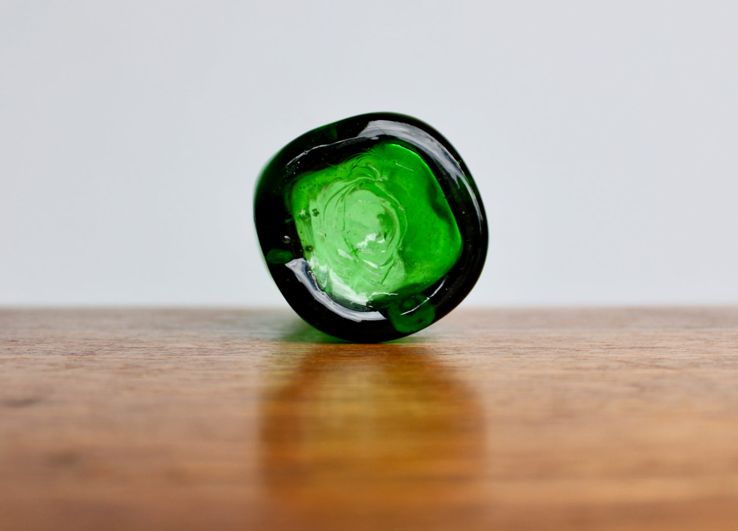 Blenko-Type 418S Clover Green Dimpled Tumbler, 5" Handcrafted Pinched Glass, 20th Century Mouth Blown Glass Tumbler