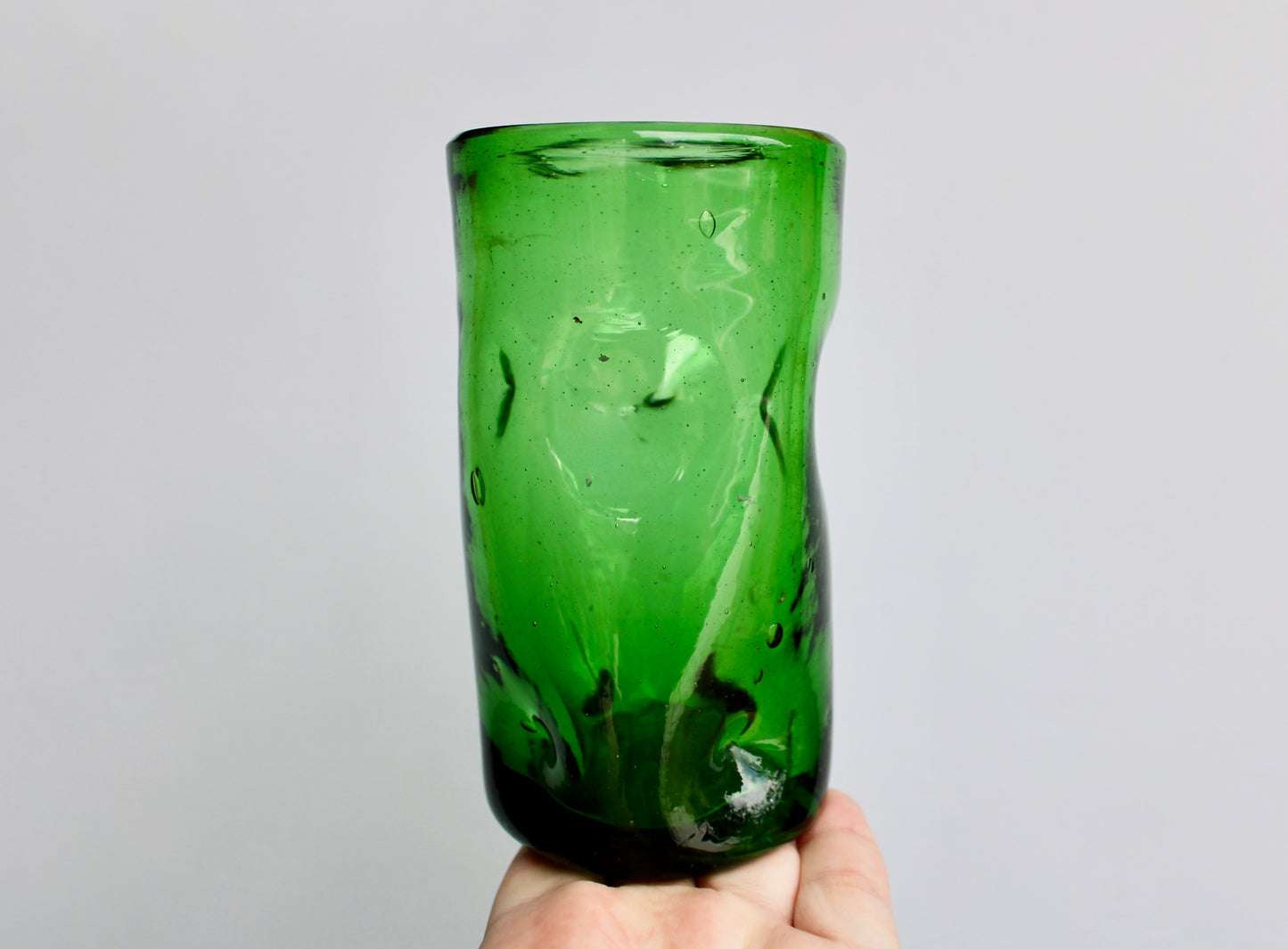 Blenko-Type 418S Clover Green Dimpled Tumbler, 5" Handcrafted Pinched Glass, 20th Century Mouth Blown Glass Tumbler
