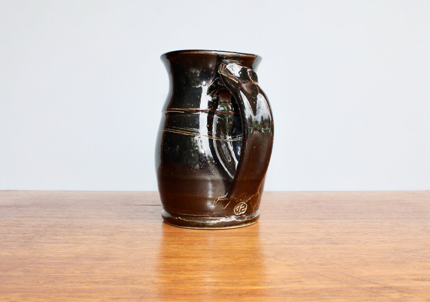Large 25 oz Tenmoku Glazed Stoneware Tankard Mug, Glossy Iridescent Nearly Black Tenmoku Glazed Beer Mug, Handcrafted Studio Pottery