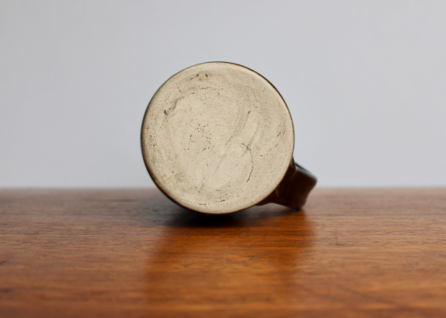 Large 25 oz Tenmoku Glazed Stoneware Tankard Mug, Glossy Iridescent Nearly Black Tenmoku Glazed Beer Mug, Handcrafted Studio Pottery