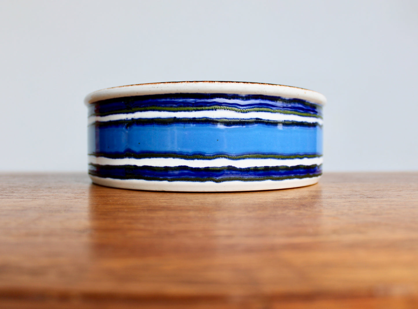 SOLD:  1973 Midwinter Moon 8" Vegetable Bowl - English Earthenware Crafted by MIDWINTER LTD , W R