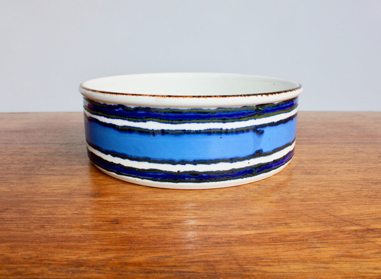 SOLD:  1973 Midwinter Moon 8" Vegetable Bowl - English Earthenware Crafted by MIDWINTER LTD , W R