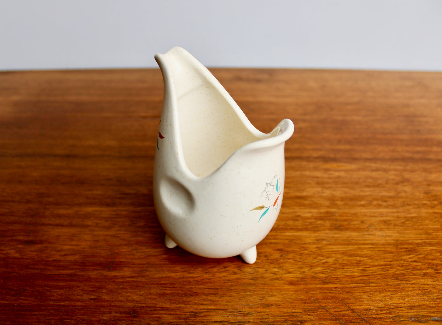 Southwind Freeform Creamer by Salem China Company - Vintage Design by Viktor Schreckengost - 20th Century Modern American Design